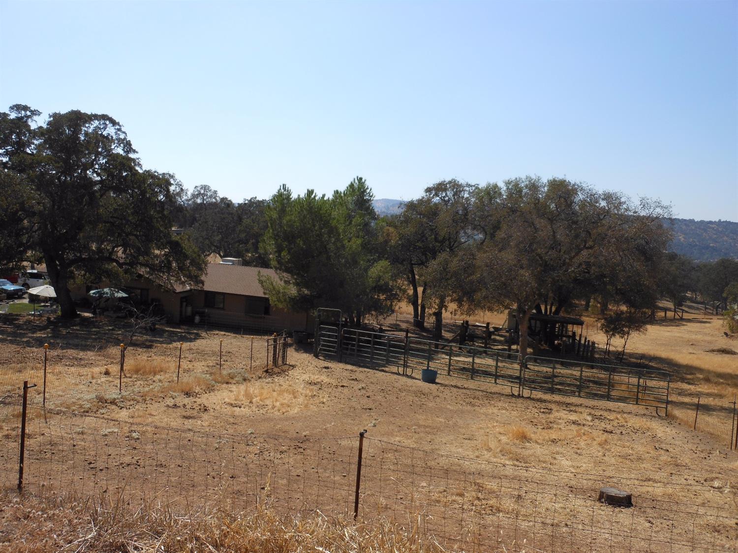 33306 Vetoll Road, Unit 2 Coarsegold, CA 93614 - Photo 47 of 53 Gallery Image 47