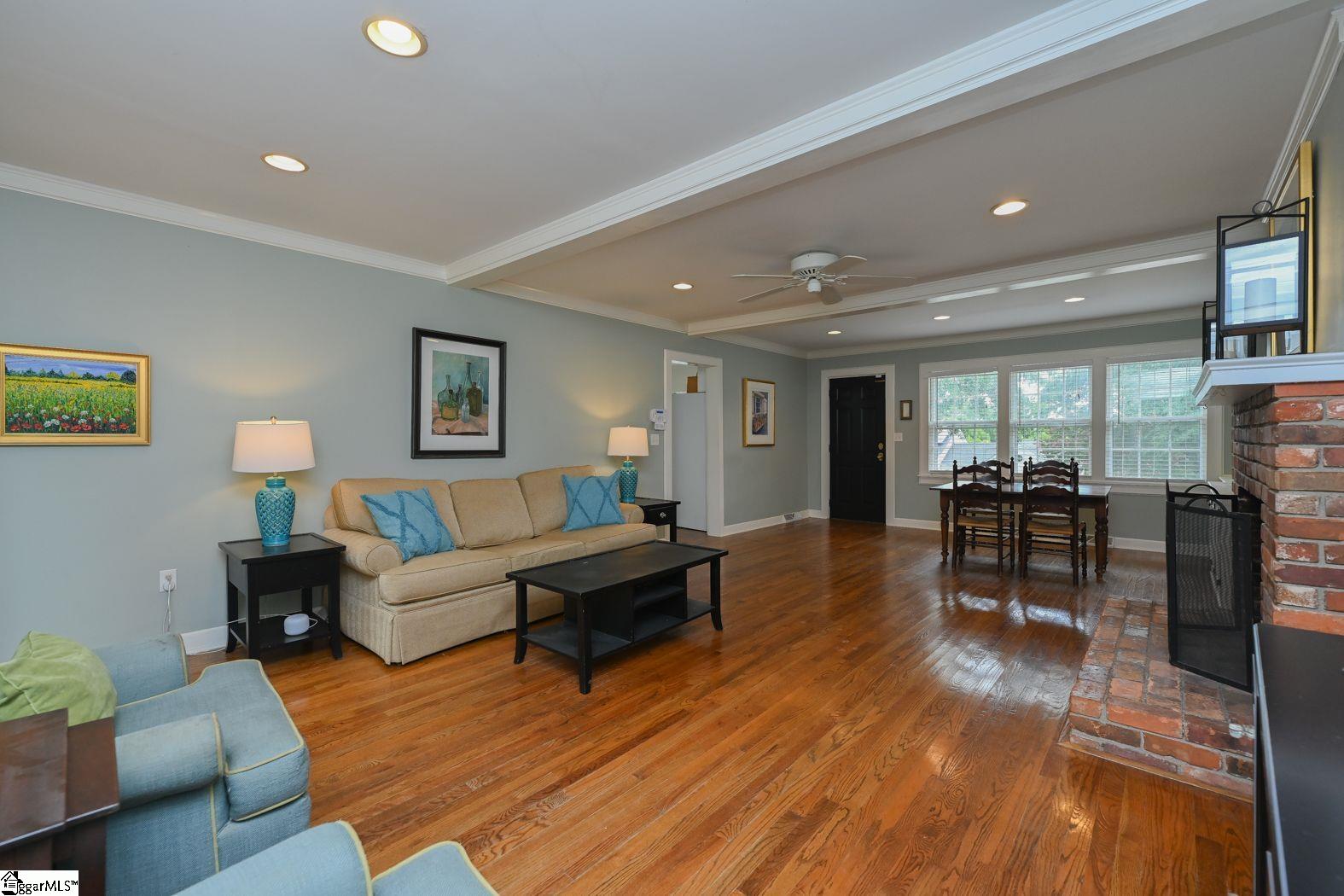 455 Longview Terrace Greenville, SC 29605 - Photo 12 of 27 Gallery Image 12