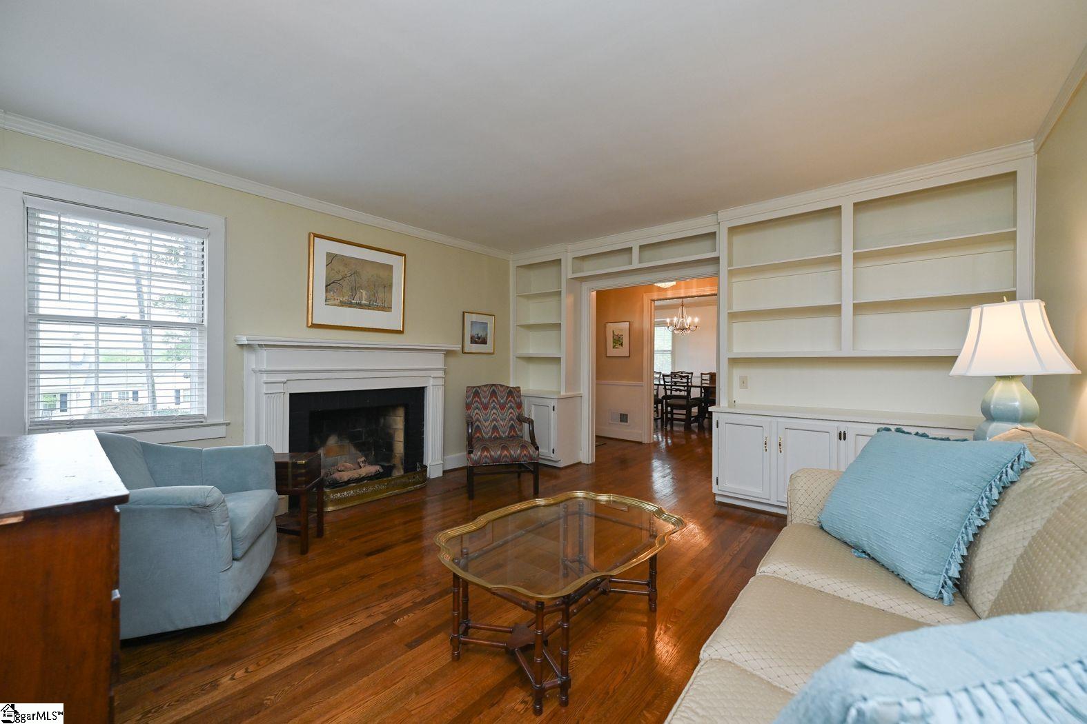 455 Longview Terrace Greenville, SC 29605 - Photo 4 of 27 Gallery Image 4