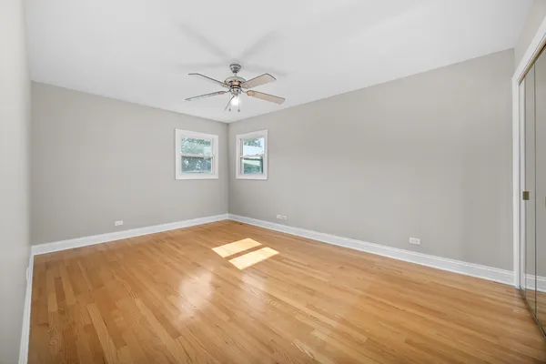 $599,900 | 865 Love Street, Elk Grove Village, IL 60007