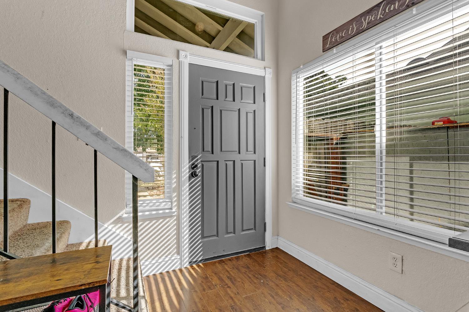 6260 Calvine Road Sacramento, CA 95823 - Photo 4 of 38 Gallery Image 4