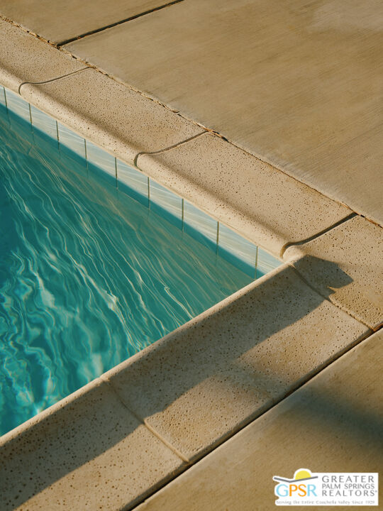 360 Cabrillo Road, Unit 101 Palm Springs, CA 92262 - Photo 30 of 39 a view of a balcony