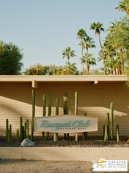 360 Cabrillo Road, Unit 101 Palm Springs, CA 92262 - Photo 39 of 39 an aerial view of a house with a lake