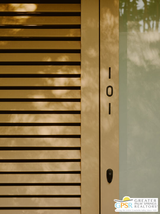 360 Cabrillo Road, Unit 101 Palm Springs, CA 92262 - Photo 5 of 39 a bathroom with a shower