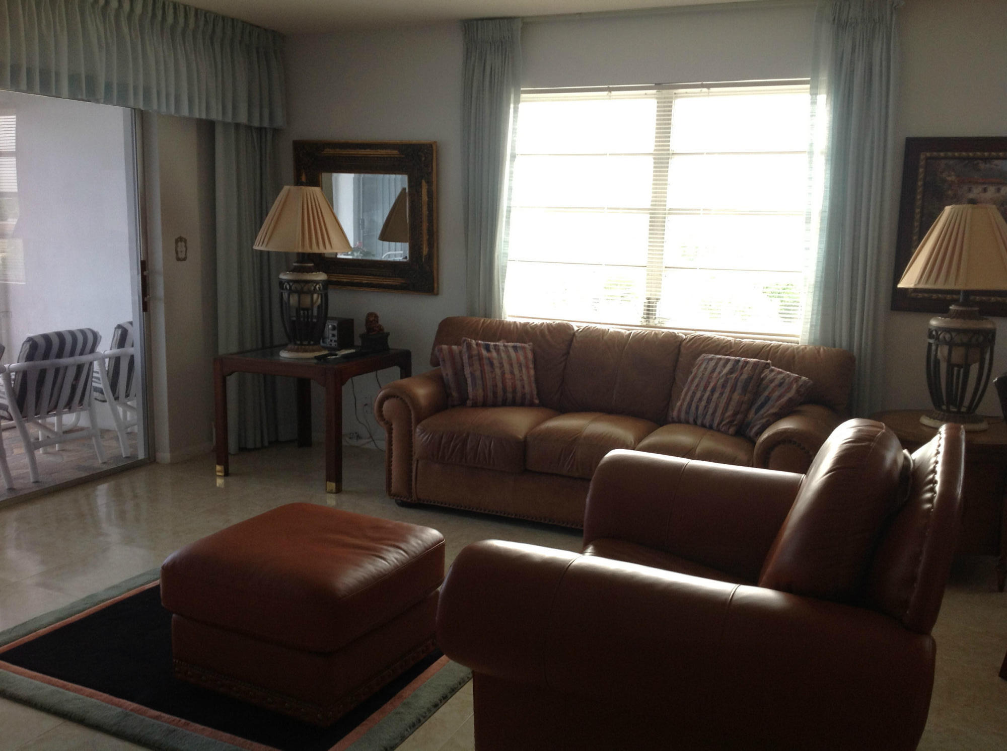 10 Southeast 13th Street, Unit D1 Boca Raton, FL 33432 - Photo 6 of 21 LIVING AREA