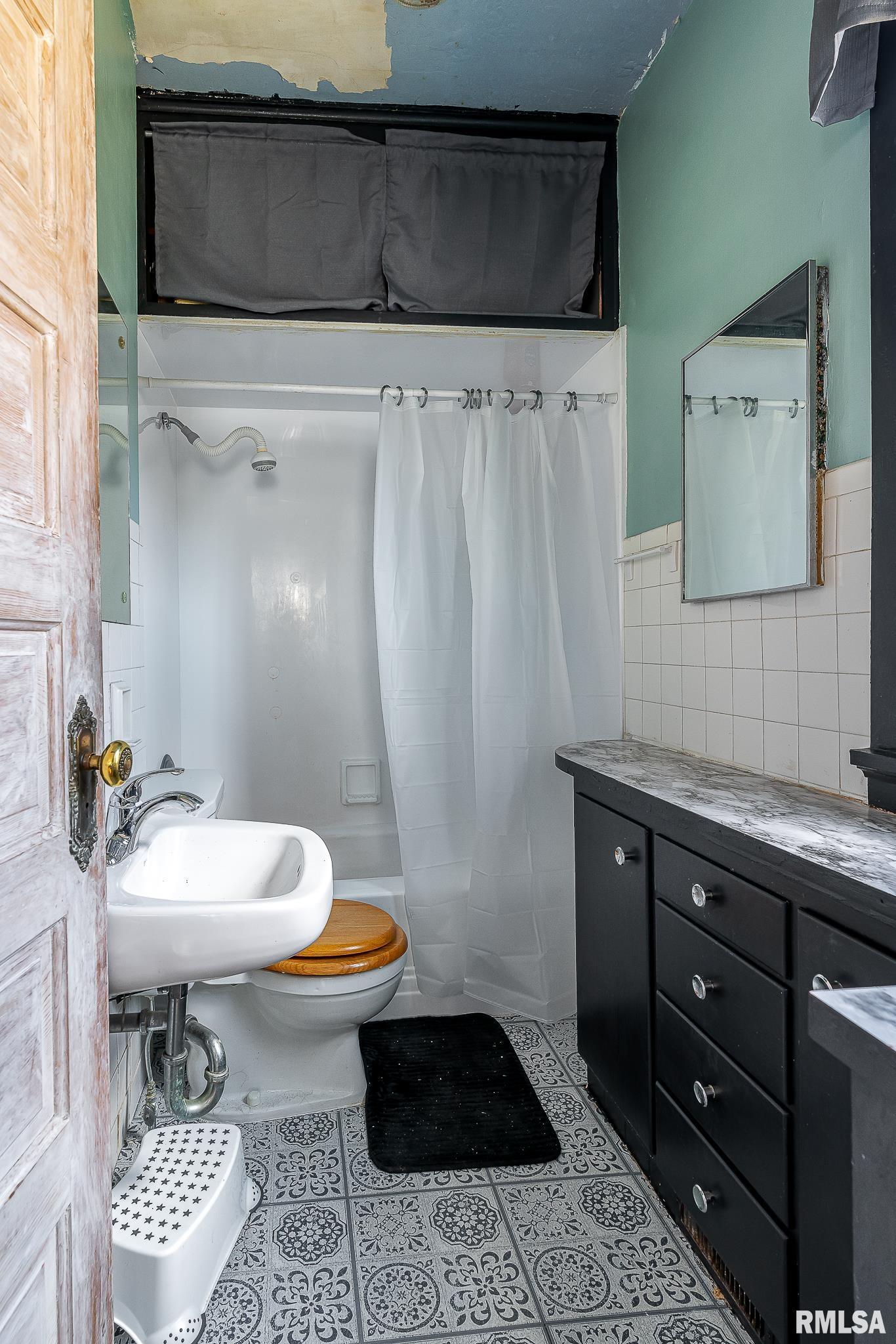 1029 20th Street Rock Island, IL 61201 - Photo 10 of 16