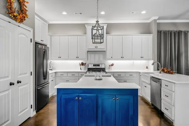 $385,500 | 2400 Park Place, Corsicana, TX 75110