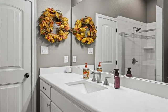 $385,500 | 2400 Park Place, Corsicana, TX 75110