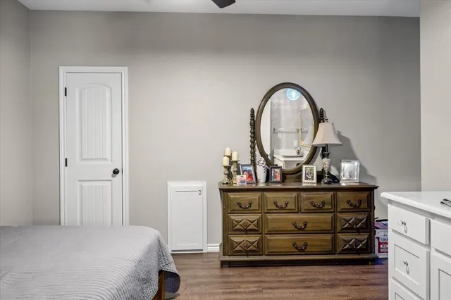 $385,500 | 2400 Park Place, Corsicana, TX 75110