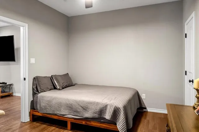 $385,500 | 2400 Park Place, Corsicana, TX 75110