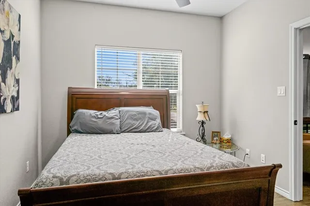 $385,500 | 2400 Park Place, Corsicana, TX 75110