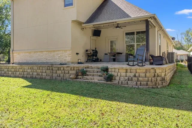 $385,500 | 2400 Park Place, Corsicana, TX 75110