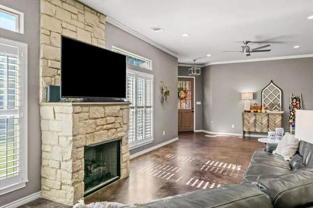 $385,500 | 2400 Park Place, Corsicana, TX 75110