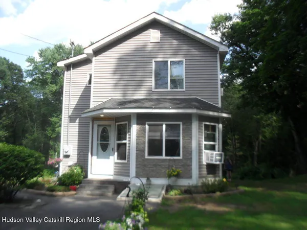 $389,000 | 100 Lake Road, Lake Katrine, NY 12449