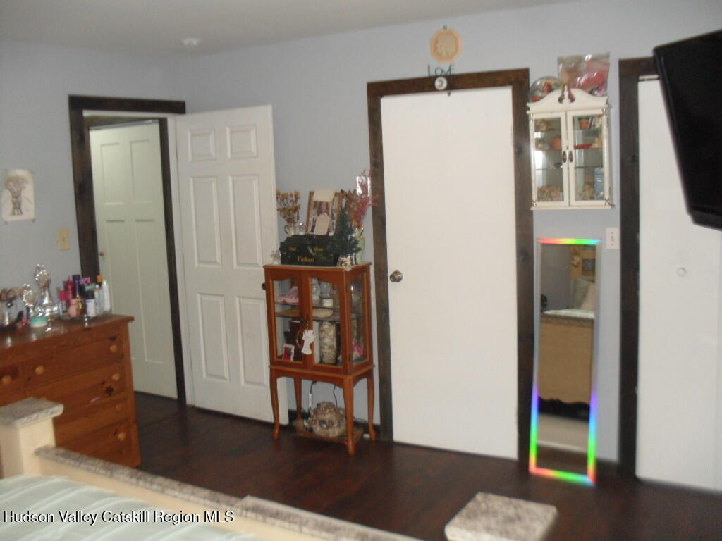 100 Lake Road Lake Katrine, NY 12449 - Photo 13 of 29 SAM_3567