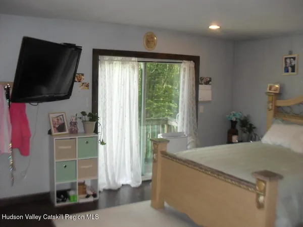 $389,000 | 100 Lake Road, Lake Katrine, NY 12449