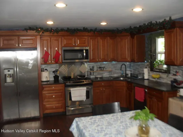 $399,000 | 100 Lake Road, Lake Katrine, NY 12449