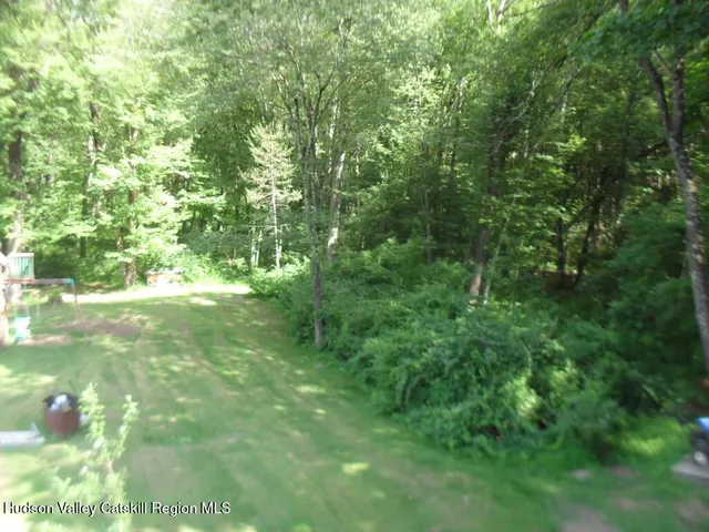 $399,000 | 100 Lake Road, Lake Katrine, NY 12449