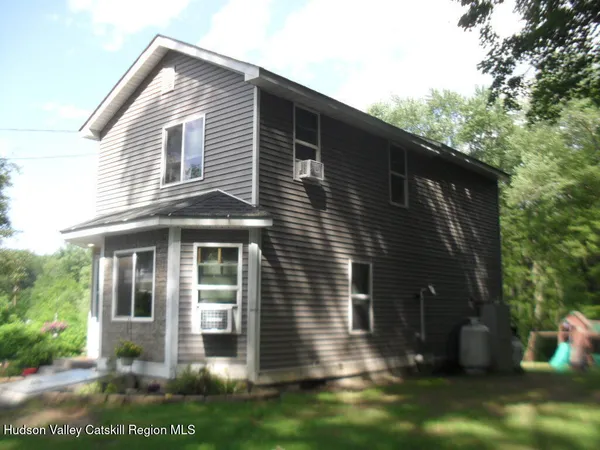 $389,000 | 100 Lake Road, Lake Katrine, NY 12449