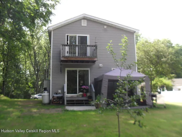 $389,000 | 100 Lake Road, Lake Katrine, NY 12449