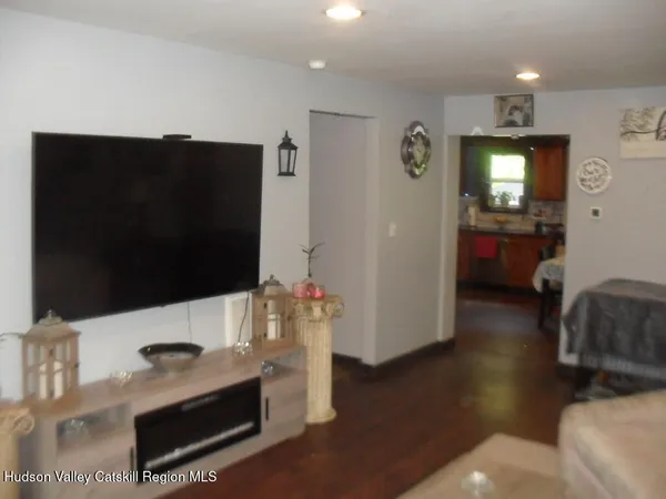 $389,000 | 100 Lake Road, Lake Katrine, NY 12449