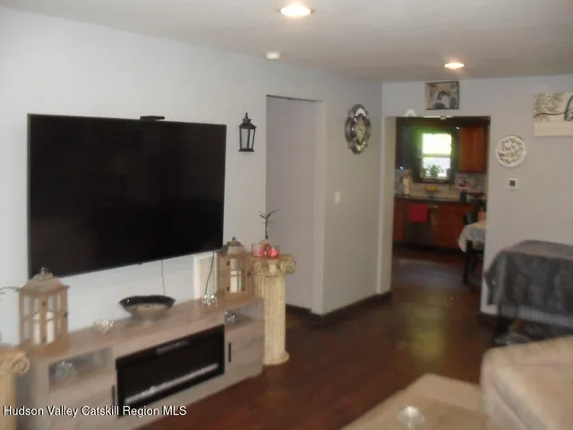 $399,000 | 100 Lake Road, Lake Katrine, NY 12449