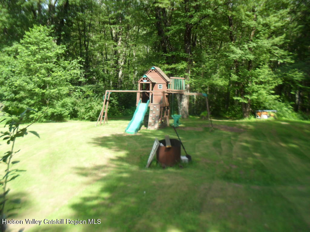 100 Lake Road Lake Katrine, NY 12449 - Photo 9 of 29 SAM_3583