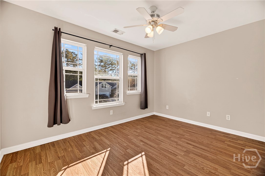 120 Pine View Crossing Pooler, GA 31322 - Photo 26 of 37 Guest Bedroom 1