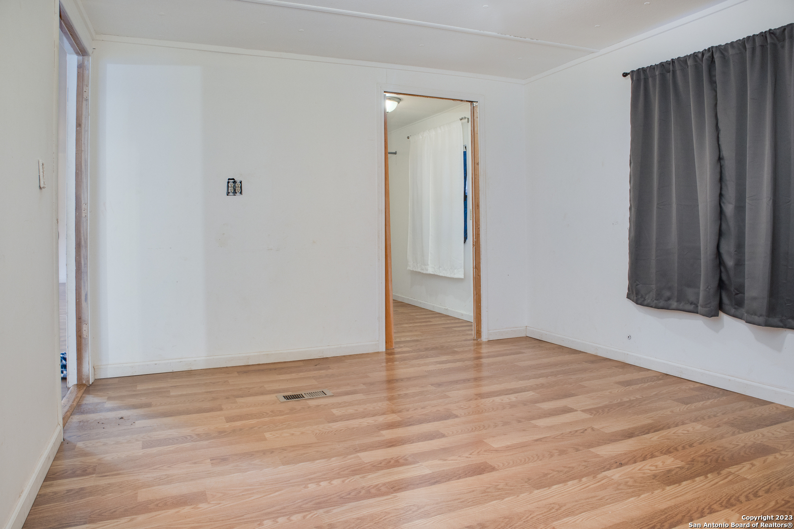 741 Julia Drive Comfort, TX 78013 - Photo 7 of 13