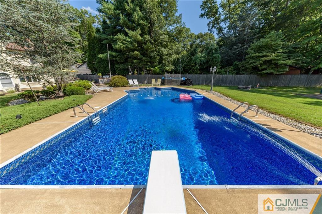 71 Bates Road Jackson, NJ 08527 - Photo 24 of 25 Gallery Image 24