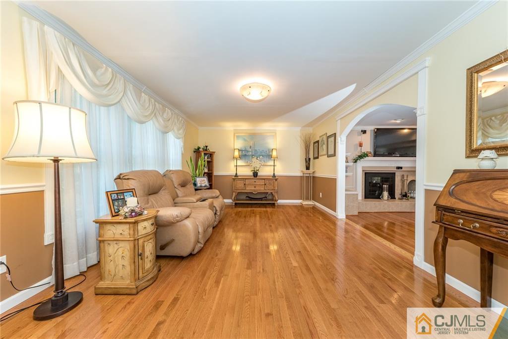 71 Bates Road Jackson, NJ 08527 - Photo 5 of 25 Gallery Image 5