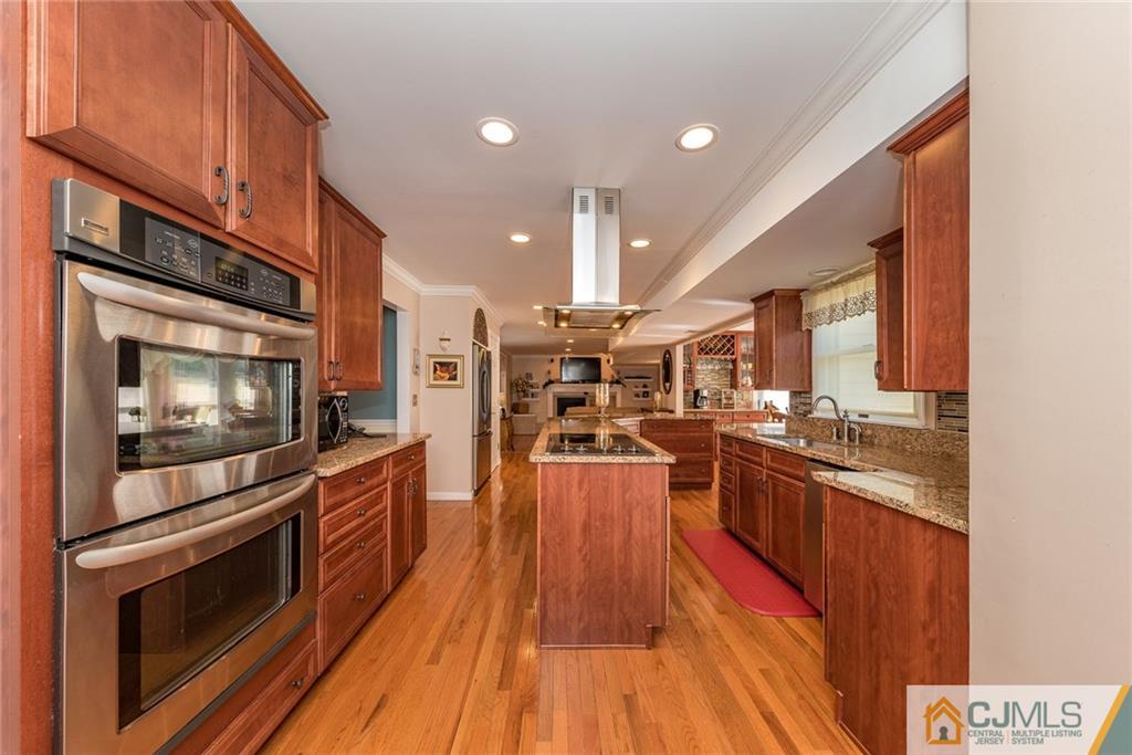 71 Bates Road Jackson, NJ 08527 - Photo 8 of 25 Gallery Image 8