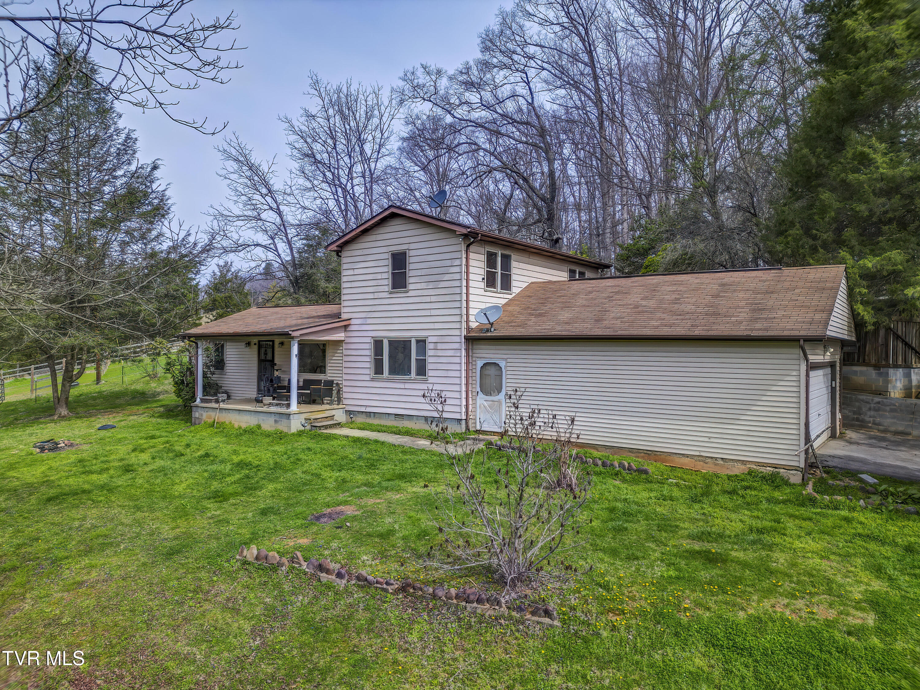178 Conant Road Church Hill, TN 37642 - Photo 36 of 47 178 Conant (47)