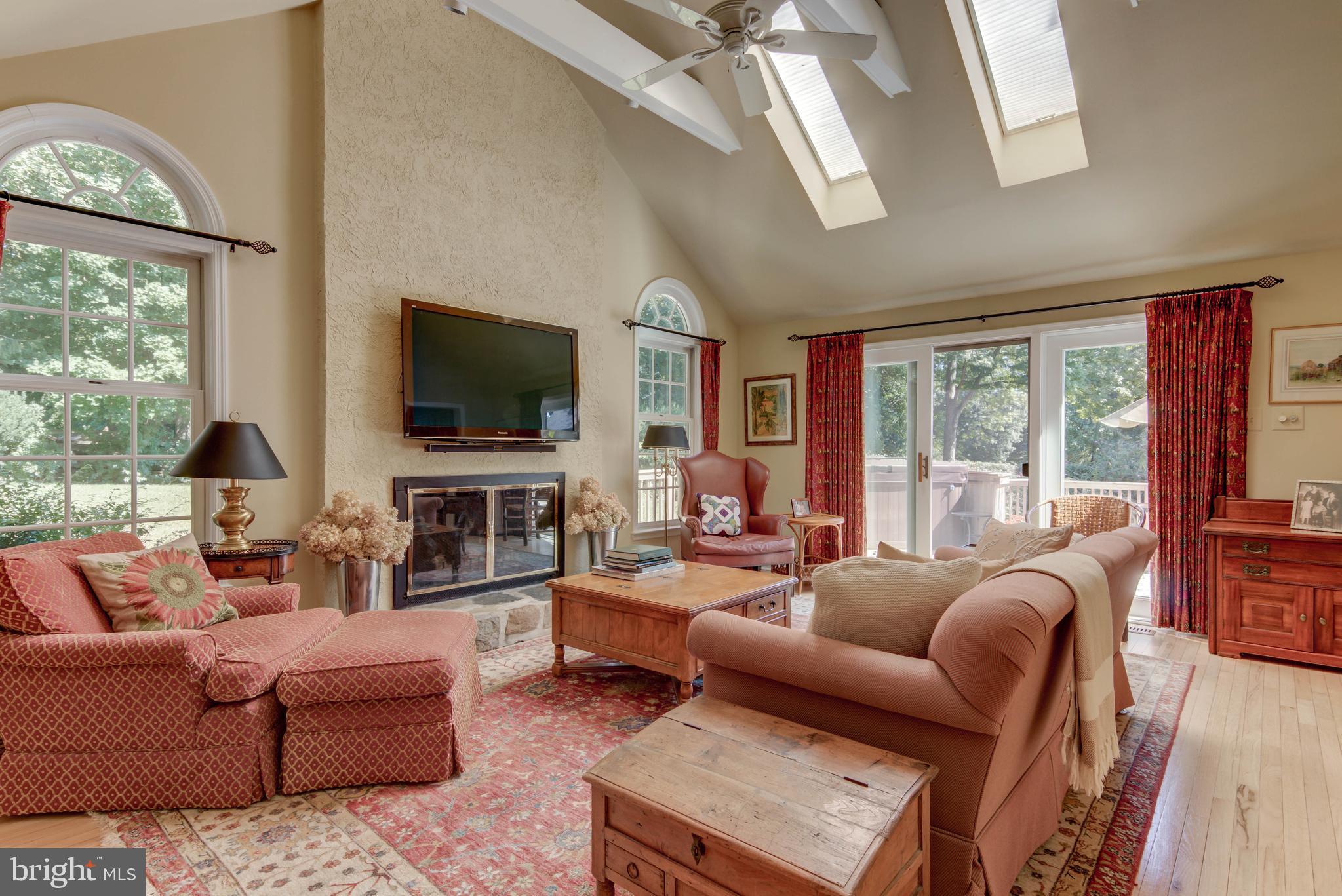 424 Inveraray Road Villanova, PA 19085 - Photo 11 of 32