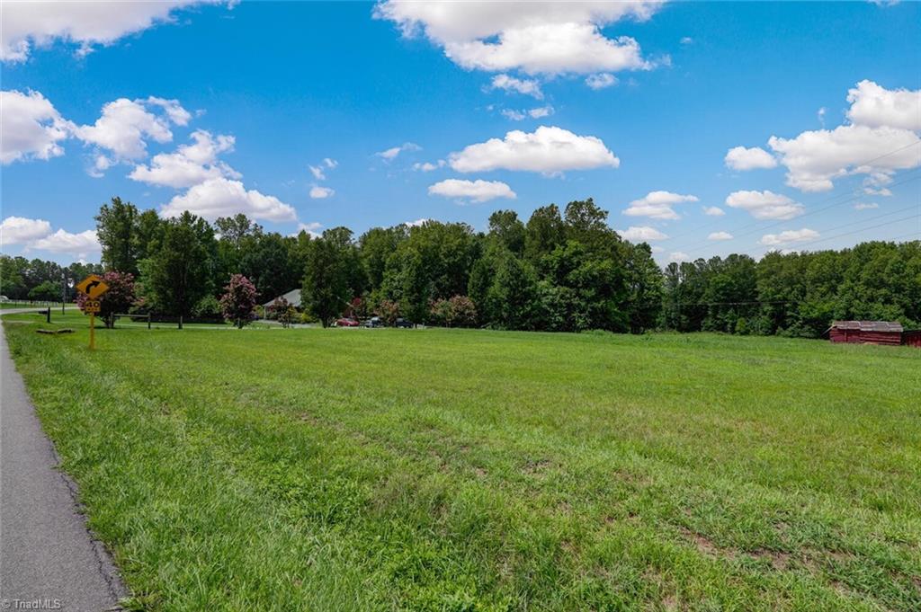 716 Sandy Cross Road Reidsville, NC 27320 - Photo 5 of 50