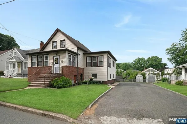 $650,000 | 22 Passaic Avenue, Hasbrouck Heights, NJ 07604