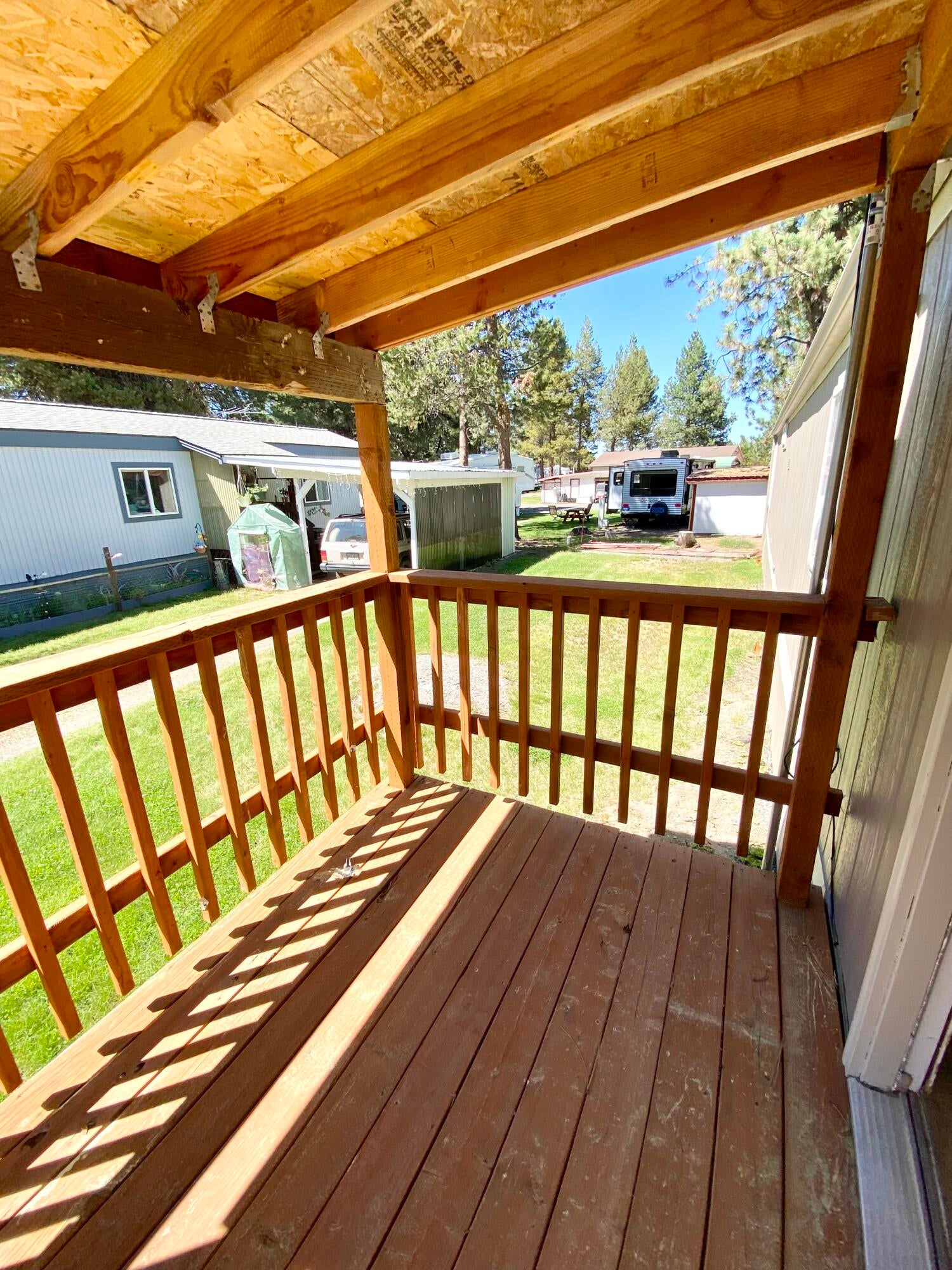 52731 Huntington Road, Unit 24 La Pine, OR 97739 - Photo 7 of 27 IMG_1703