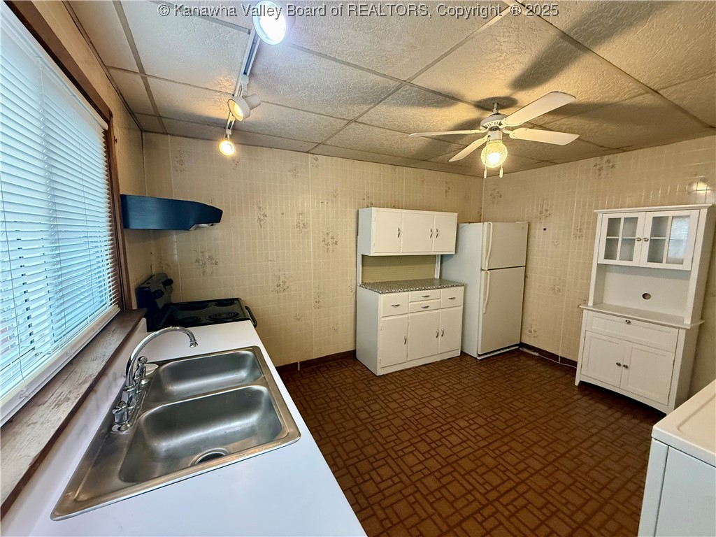 1983 Midway Road Sumerco, WV 25567 - Photo 28 of 47 Gallery Image 28