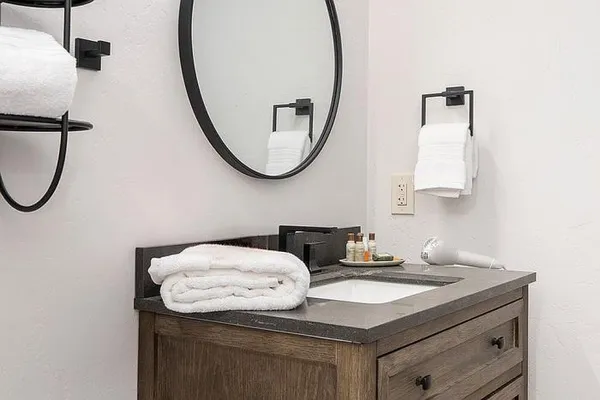 $320,000 | 961 North Tamarron Drive, Unit 607, Durango, CO 81301