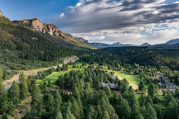 $320,000 | 961 North Tamarron Drive, Unit 607, Durango, CO 81301