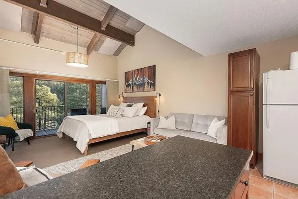 $320,000 | 961 North Tamarron Drive, Unit 607, Durango, CO 81301