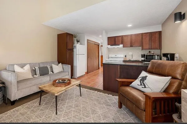 $320,000 | 961 North Tamarron Drive, Unit 607, Durango, CO 81301