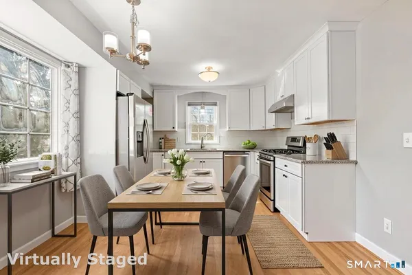 $480,000 | 10 Karen Boulevard, Newtown, CT 06470