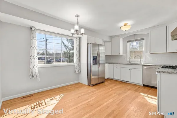 $480,000 | 10 Karen Boulevard, Newtown, CT 06470