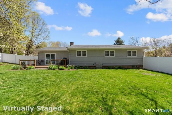 $480,000 | 10 Karen Boulevard, Newtown, CT 06470