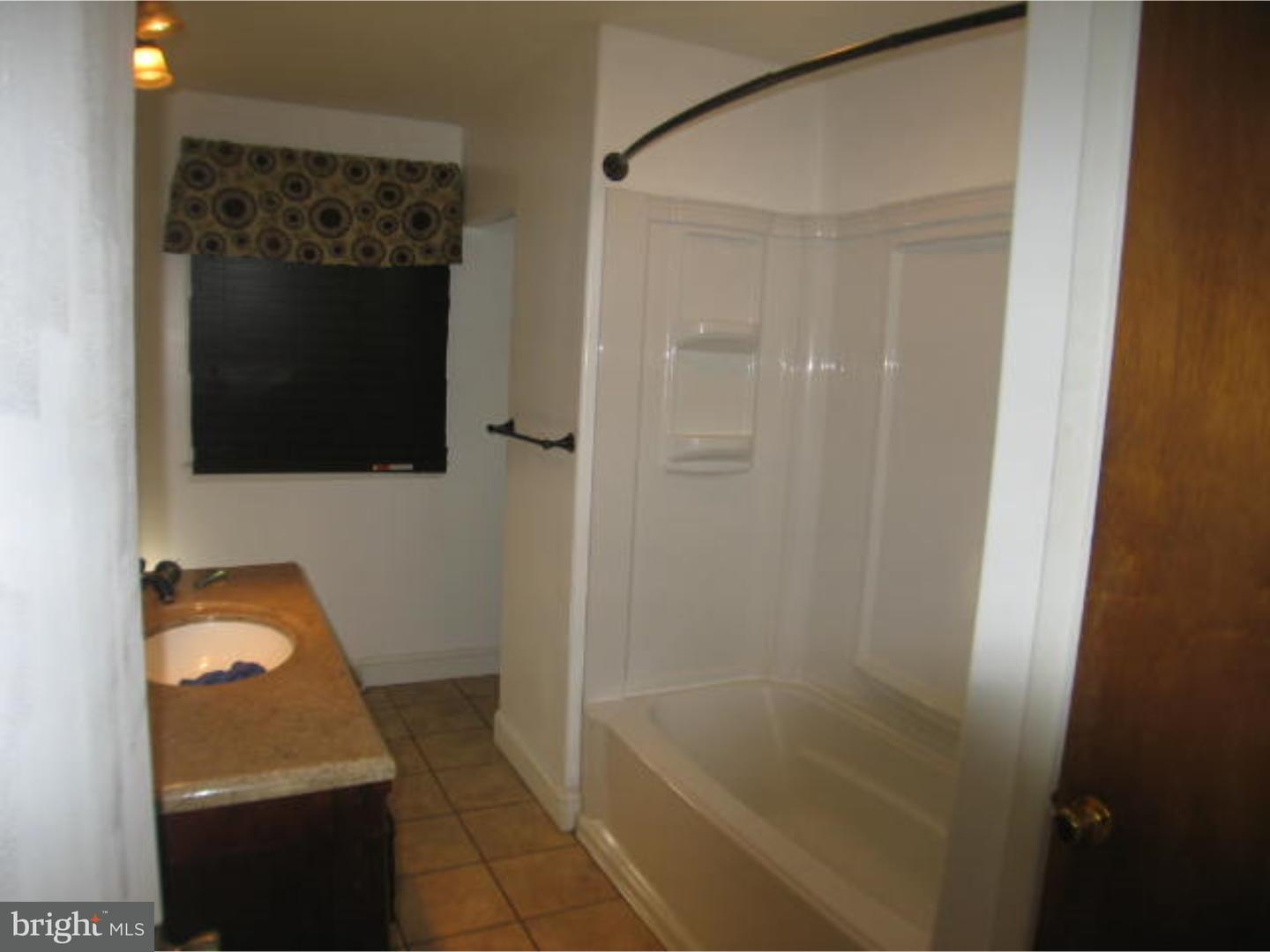809 Coach Road Turnersville, NJ 08012 - Photo 8 of 18 Bathroom