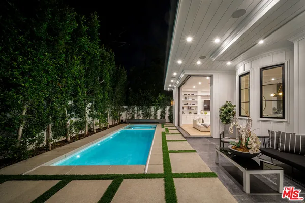 $25,900 | 806 North Gardner Street, Los Angeles, CA 90046