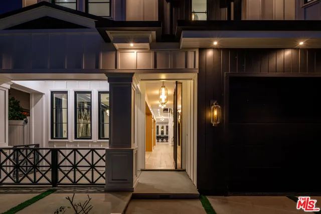 $25,900 | 806 North Gardner Street, Los Angeles, CA 90046