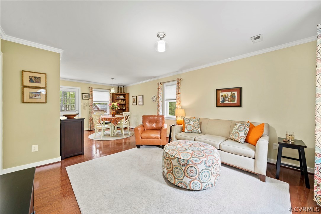 513 Marblethorpe Road Chesterfield, VA 23236 - Photo 3 of 26 Gallery Image 3