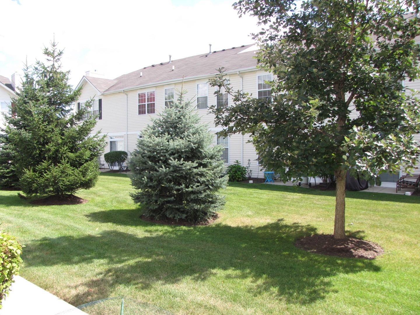 1933 West Cobblestone Road Romeoville, IL 60446 - Photo 22 of 23 Gallery Image 22